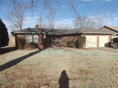 128 Randolph Rd, Clinton, OK, 73601