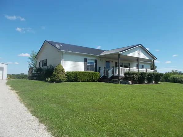 5252 300th St, Albany, MO 64402