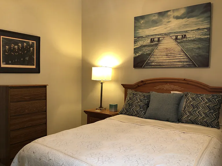 2nd bedroom