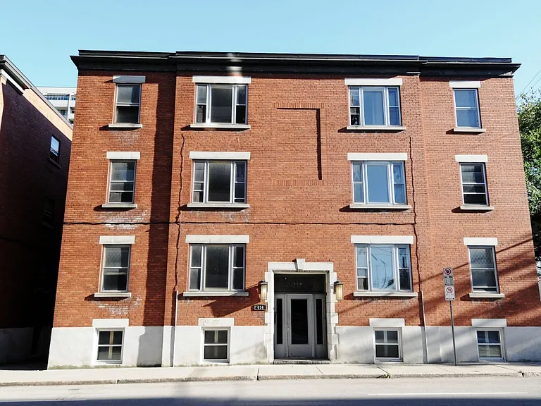 414 Albert St #14 — Photo 6