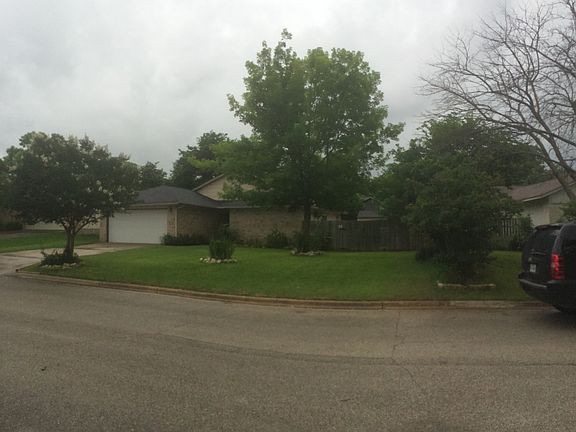 5th image of 1115 Pitcairn Dr