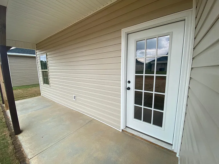 223 Beau Claire Cir — Photo 21