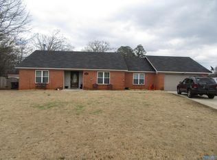 2601 Little John St SW, Decatur, AL 35603