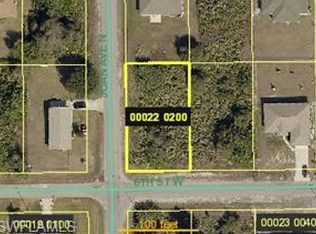 2918 6th St W, Lehigh Acres, FL 33971