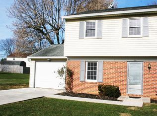 114 Miller Rd, Akron, PA 17501