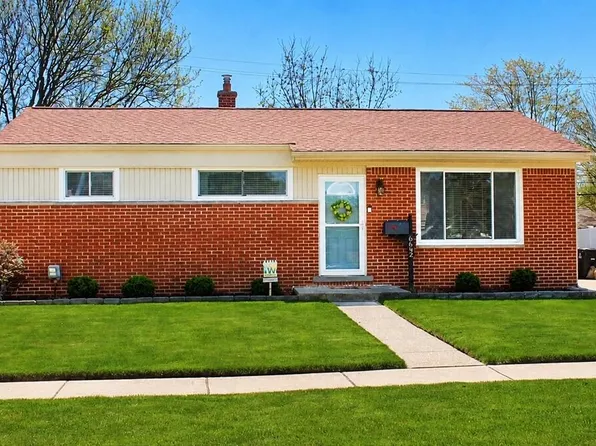 6642 Bison St, Westland, MI 48185