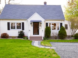 691 Main St, Cromwell, CT 06416