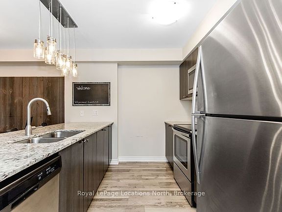 3rd image of 4 Cove Ct #104