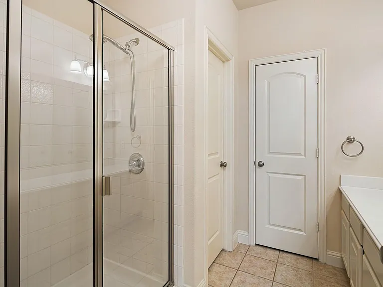 5717 Pantheon Ct — Photo 12