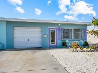 441 62nd St, Holmes Beach, FL, 34217