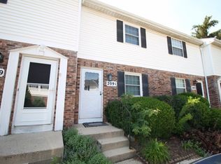 2091 Sprucefield Rd, Columbus, OH 43229