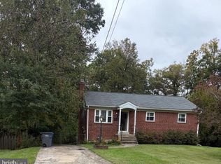 3250 Brandy Ct, Falls Church, VA 22042