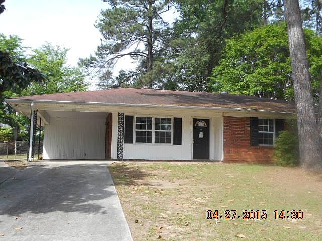 1st image of 4011 Sweetbriar Dr