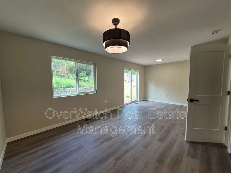 2640 E Haven Cir — Photo 16