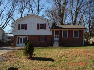 6705 Vesta Brook Dr, Morrow, GA