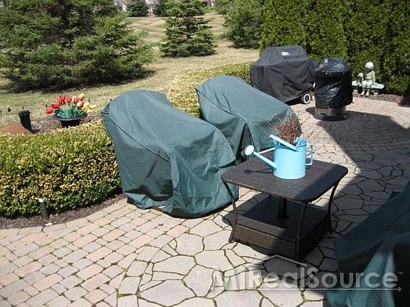 4th image of 68633 Villa Dr