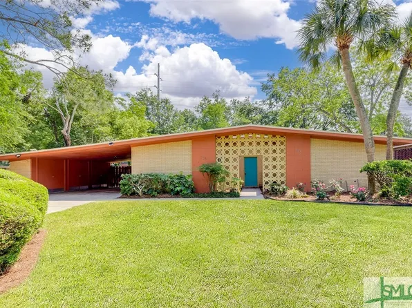 235 E 60th Street, Savannah, GA 31405