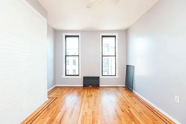 Rented by Nooklyn NYC LLC | media 9