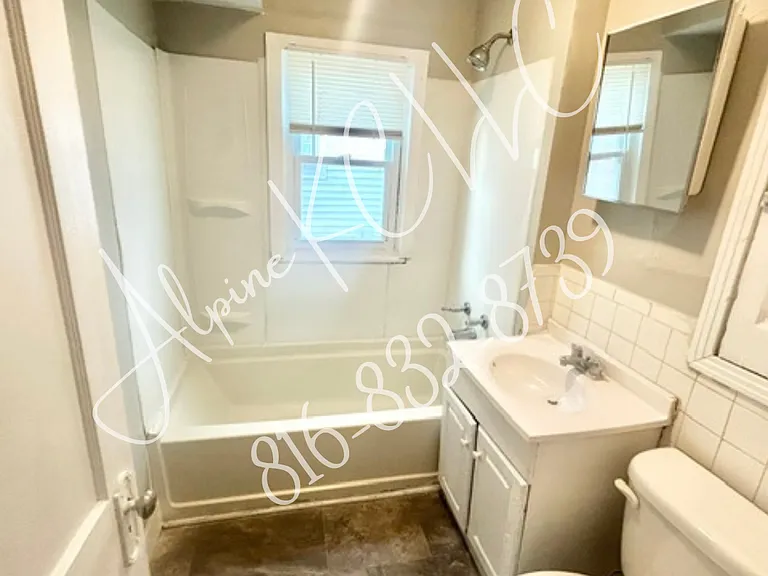 515 Prospect Ave #1N — Photo 7