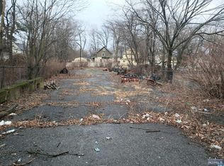 224 W Englewood Ave, Englewood, NJ 07631