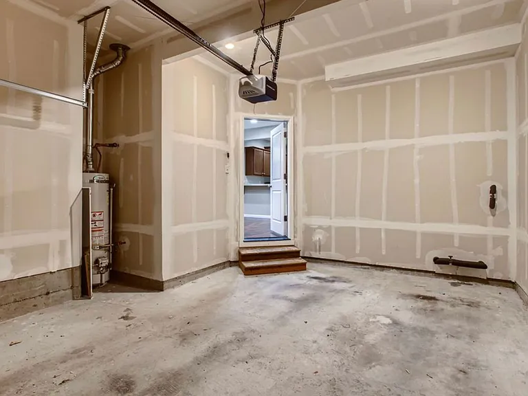 20815 Sister Ln — Photo 21