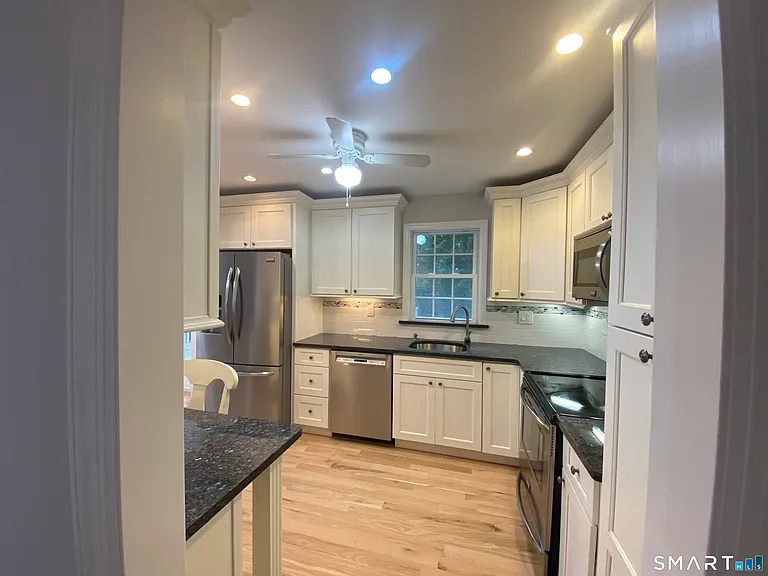 65 Cherry Ln — Photo 5
