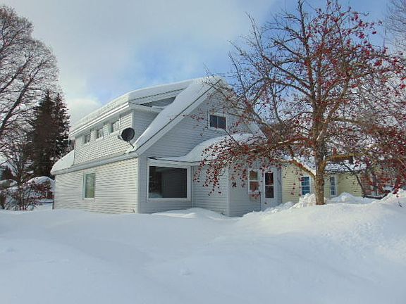 2nd image of 208 E McMillan Ave