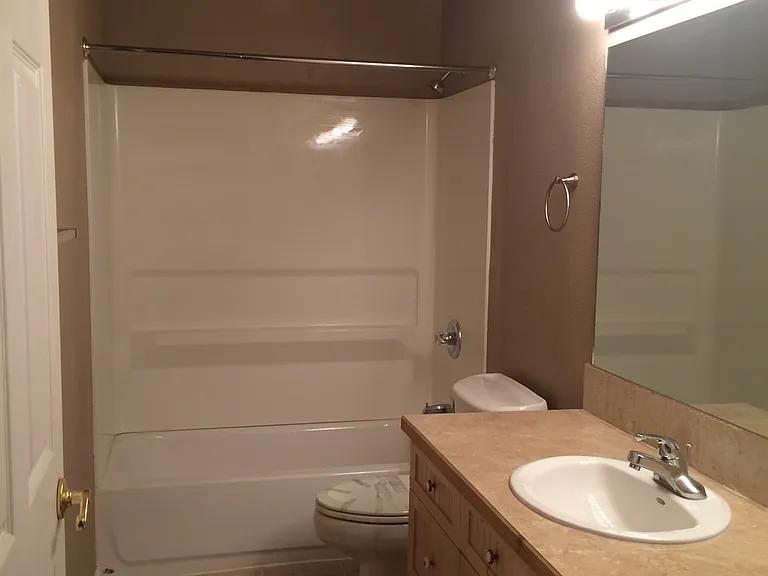 290 Sheridan Ave #B — Photo 6
