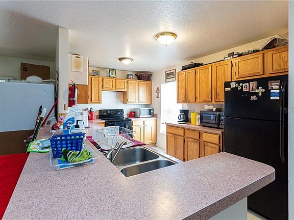 4th image of 2221 N Westmoreland Dr