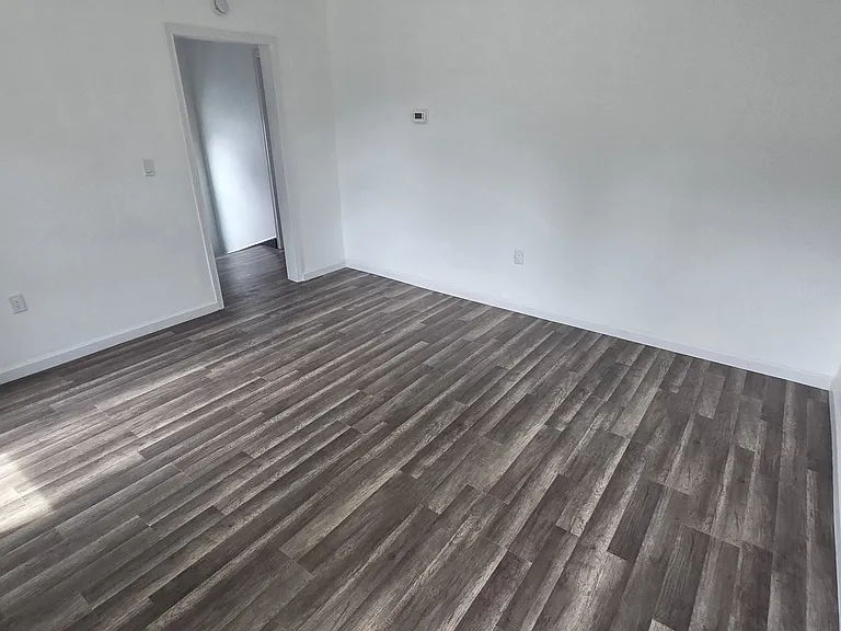 15 Walnut St — Photo 11