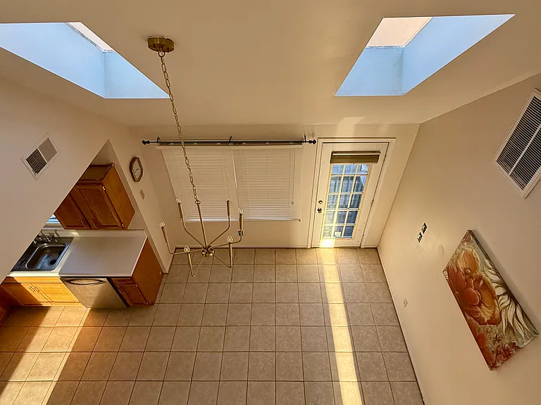 12420 Strangford Pl — Photo 18