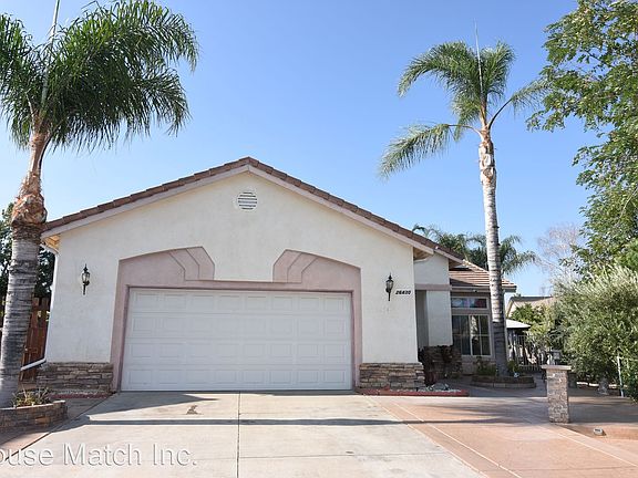 2nd image of 26430 Saint Ives Ct