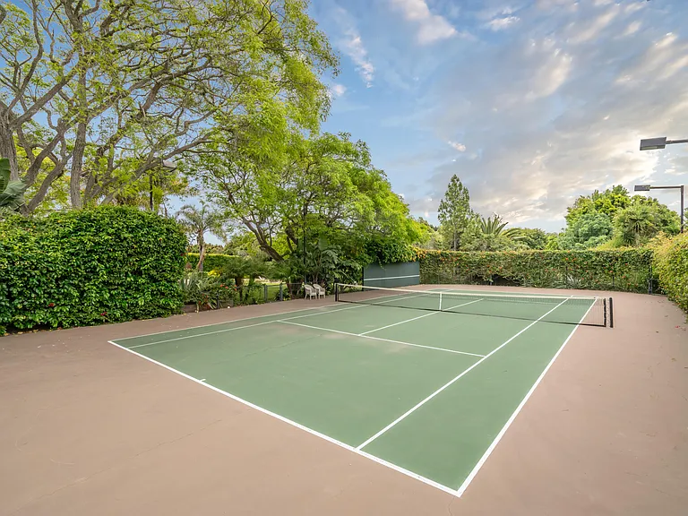 3359 Braemar Dr — Photo 4