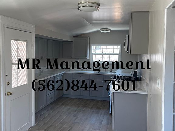 2nd image of 215 Velasco St