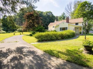 77 Ratlum Mountain Rd, Barkhamsted, CT 06063