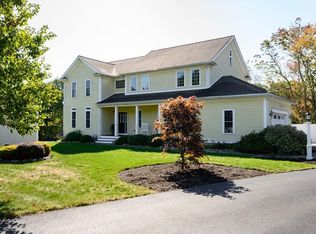 1 Great Acres Dr, Hanover, MA 02339