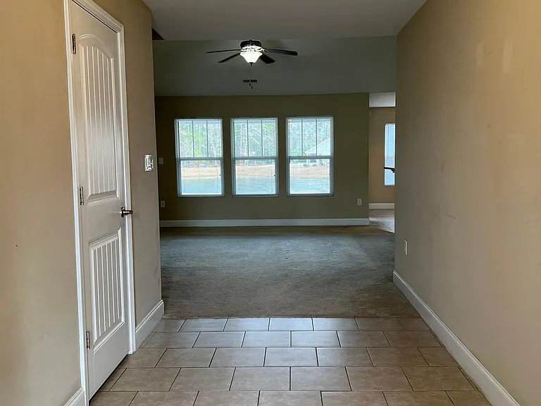 308 Marquis Ct — Photo 3