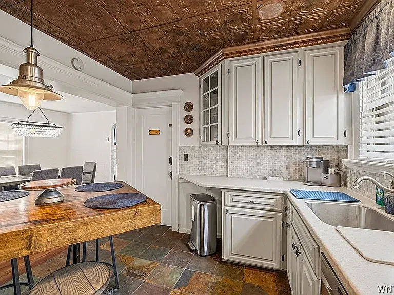 44 Rand Ave #1 — Photo 6