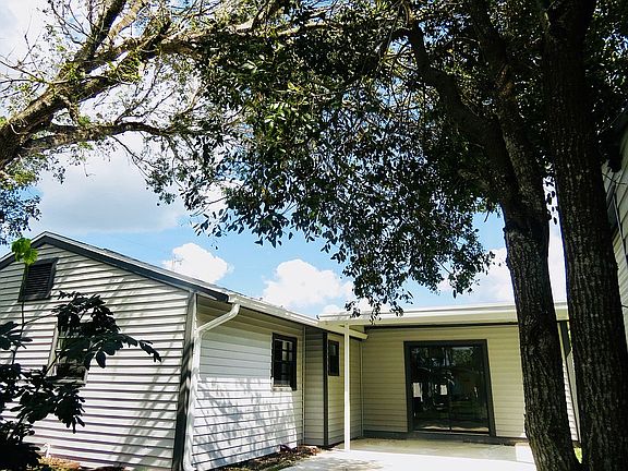 2nd image of 469 Grenier Dr