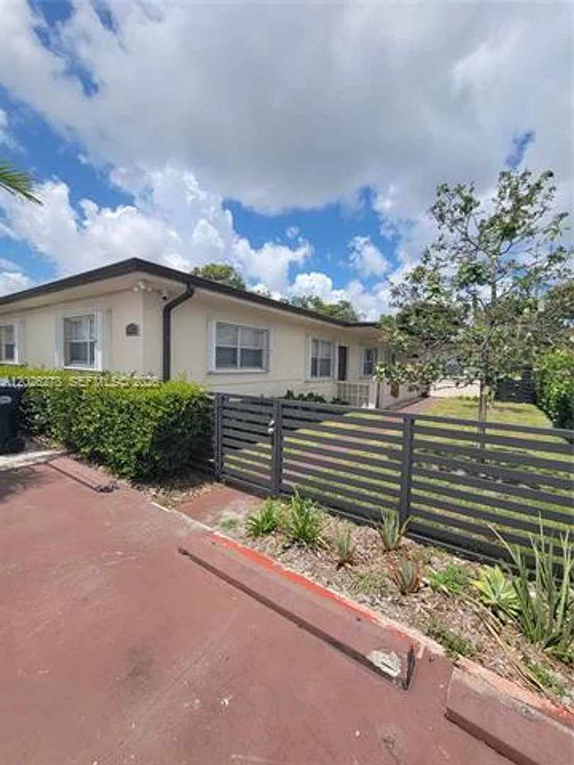 1052 SW 79th Ave cu-1052, Miami, FL 33144 — Photo 2