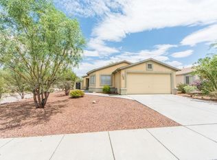 8413 S Burien Rd, Tucson, AZ 85747