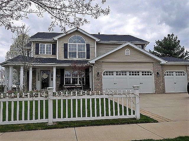 1st image of 16340 W Celtic Cir