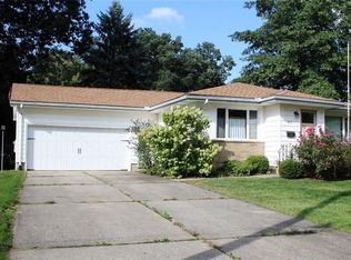 433 Bowman Dr, Kent, OH 44240