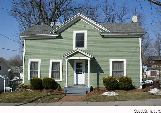 1st image of 113 Mechanic St