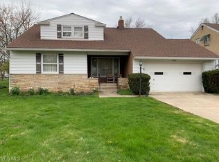 5135 Kneale Dr, Lyndhurst, OH