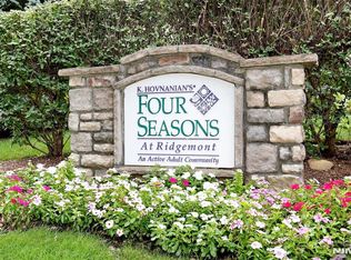 410 Four Seasons Lane, Montvale, NJ 07645