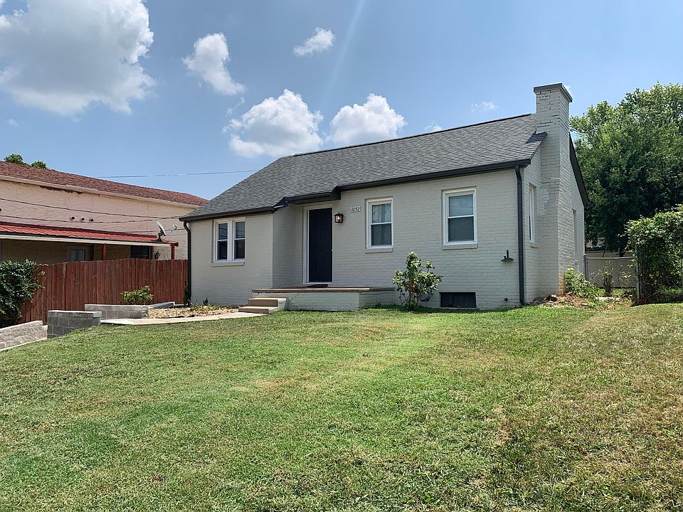1st image of 1052 Oglewood Ave