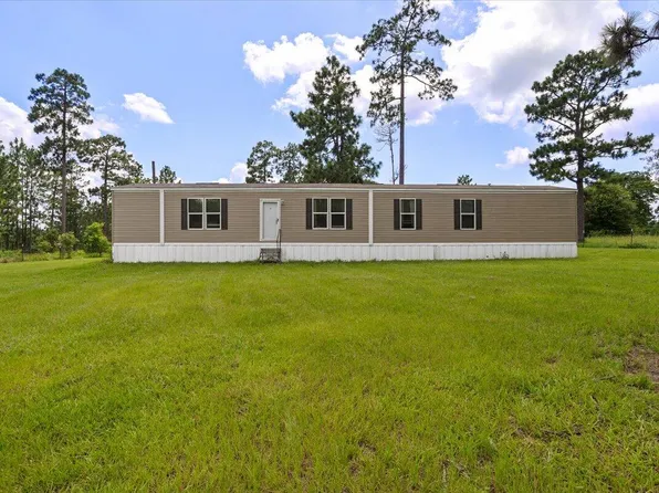 54 Entrekin Ln, Purvis, MS 39475