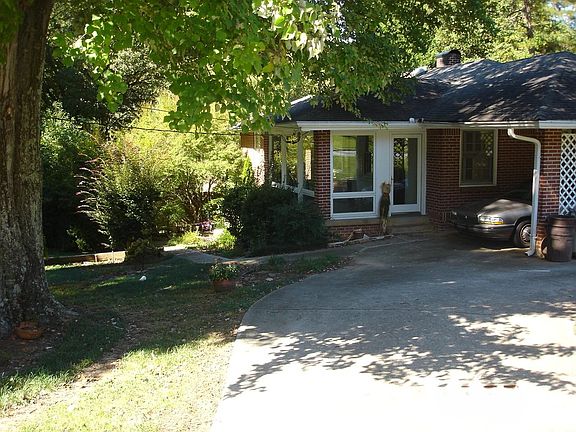 Amanda Circle Driveway