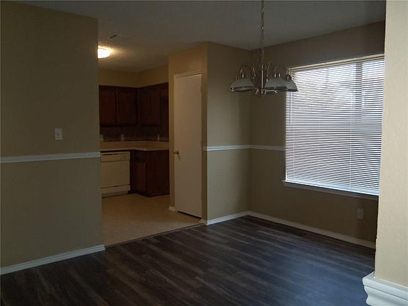 4th image of 6417 Plainview Dr